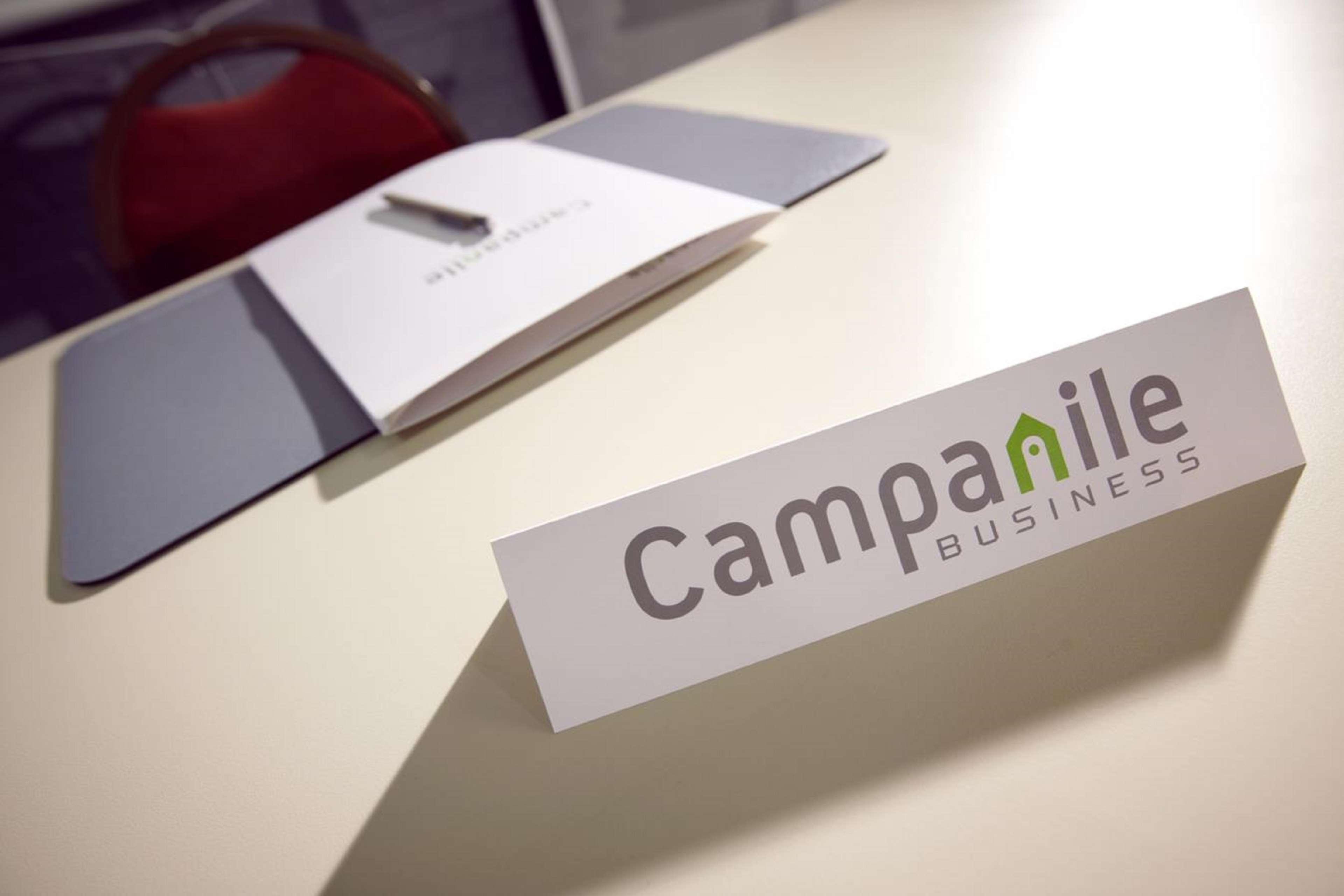 Campanile Chartres Hotell Eksteriør bilde